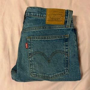 Levi’s Wedgie Jeans